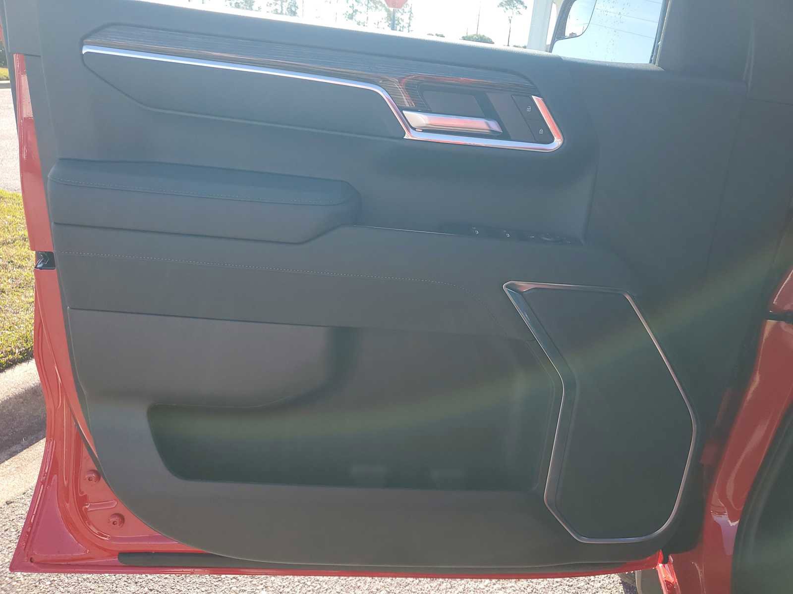 New 2026 GMC Sierra 1500 Elevation image 15