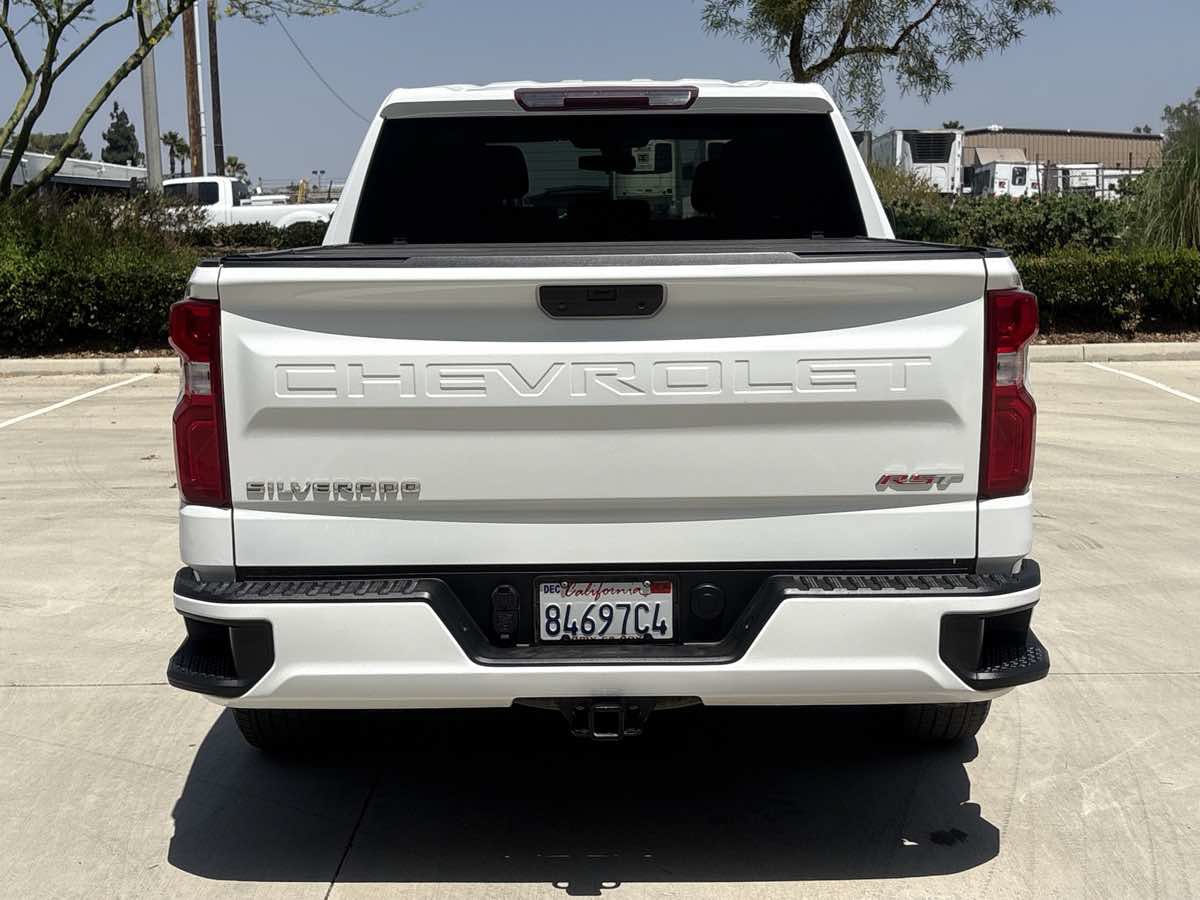 Used 2021 Chevrolet Silverado 1500 RST RWD image 4