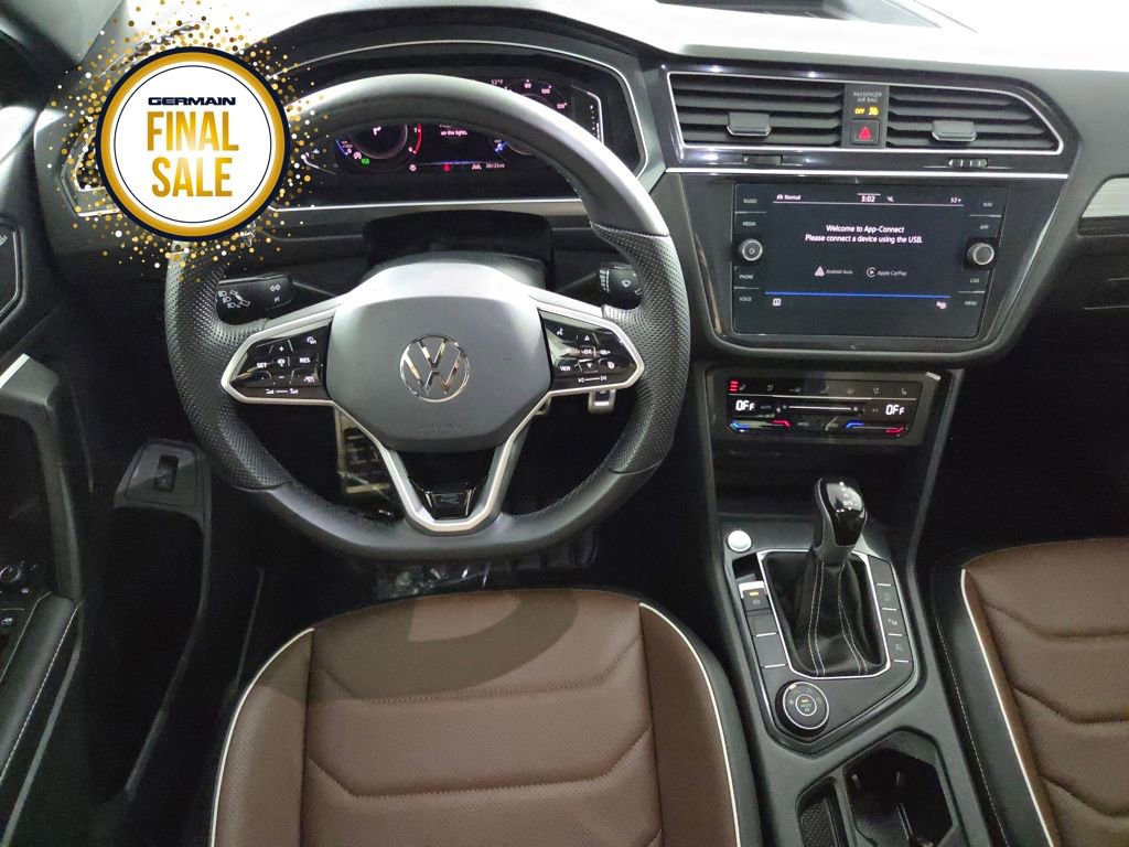 Used 2024 Volkswagen Tiguan SEL R-Line image 15