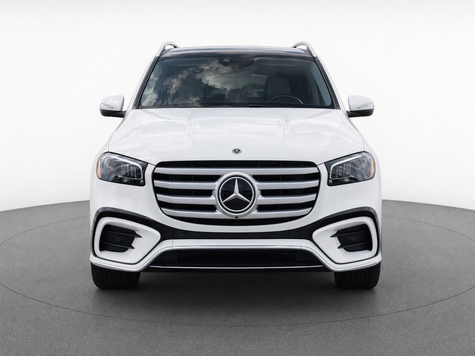 Used 2024 Mercedes-Benz GLS 450 4MATIC image 5