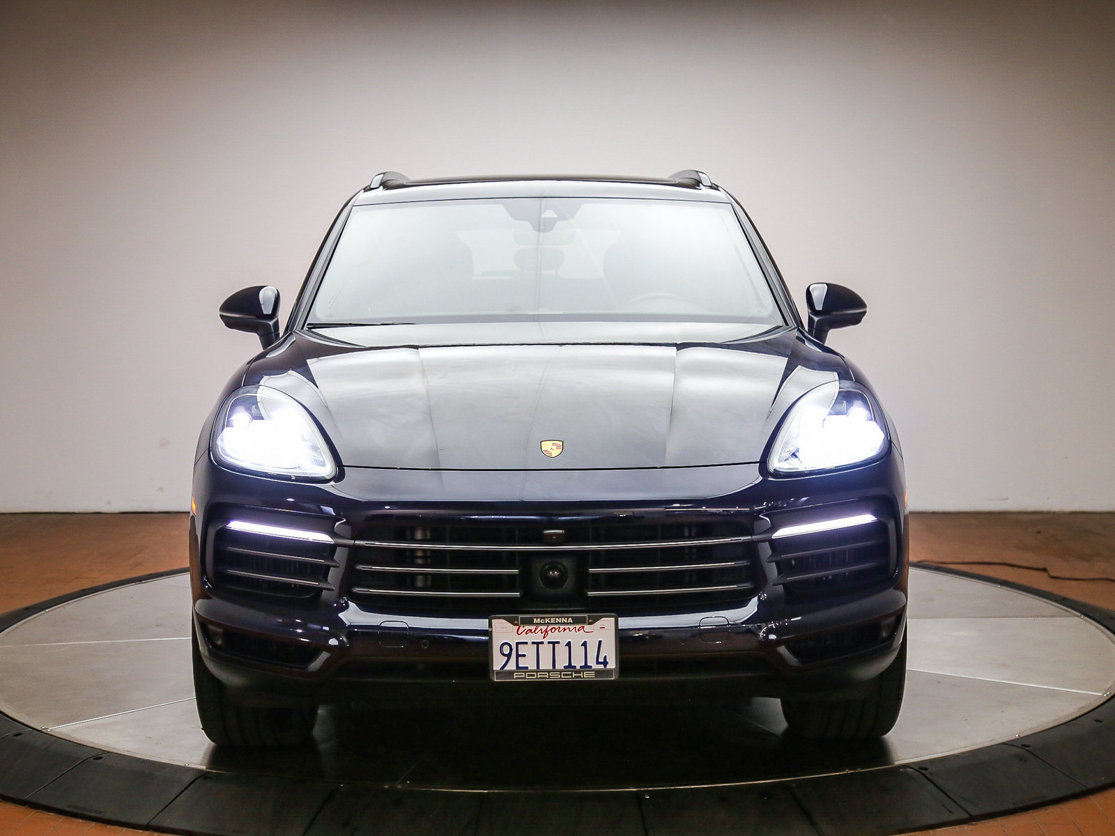 Certified 2023 Porsche Cayenne Platinum Edition AWD/4WD image 10