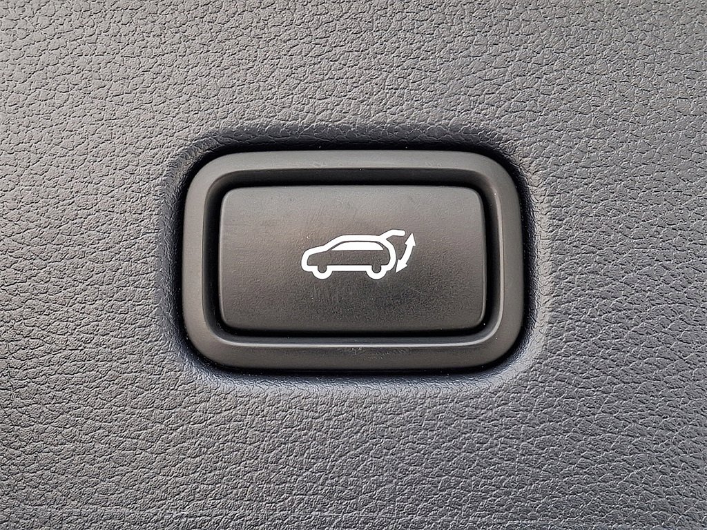 Used 2023 Hyundai Palisade Limited image 27