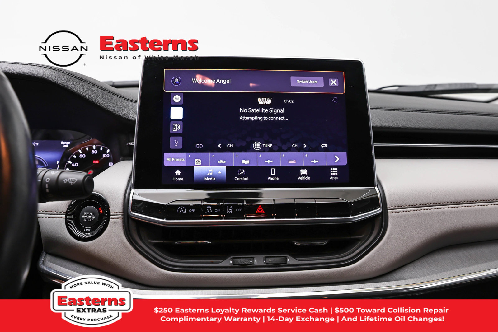 Used 2022 Jeep Compass Limited AWD/4WD image 12