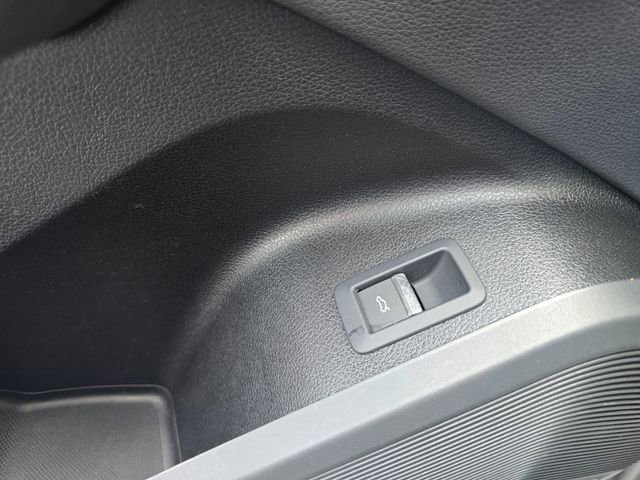 Used 2023 Audi Q5 2.0T Premium Plus AWD/4WD image 55