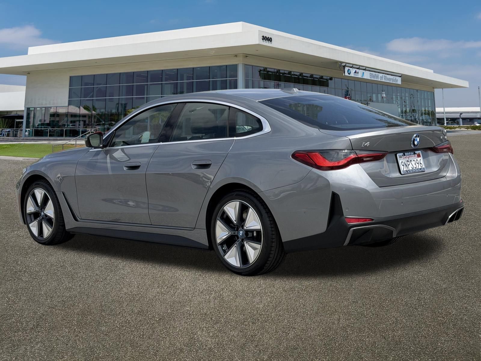 Certified 2024 BMW i4 eDrive35 w/ Parking Assistance Package RWD image 7