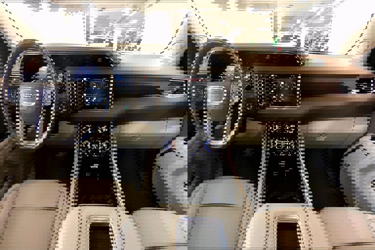 Used 2022 GMC Yukon Denali image 16