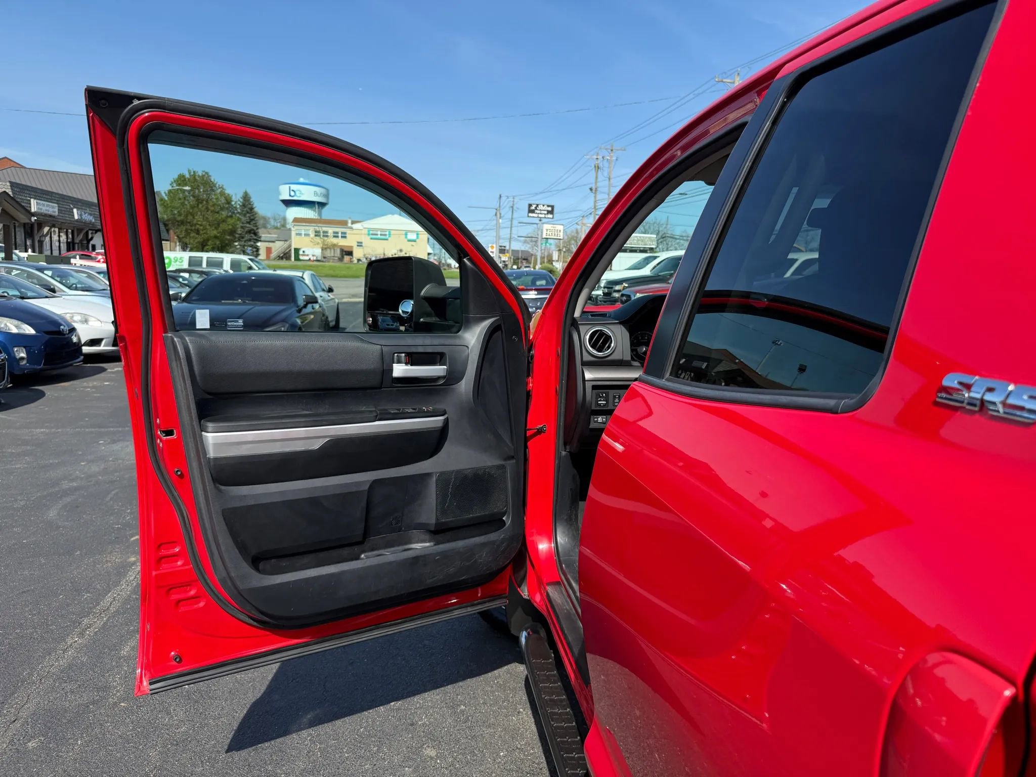 Used 2014 Toyota Tundra SR5 image 31