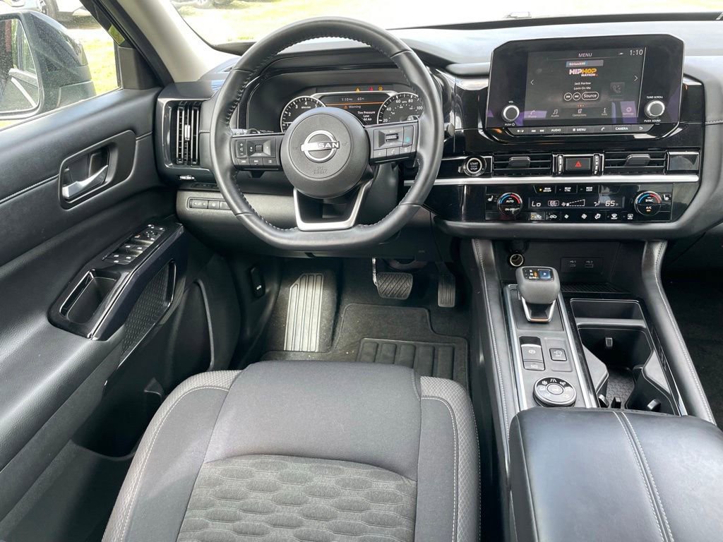 Certified 2022 Nissan Pathfinder SV AWD/4WD image 12