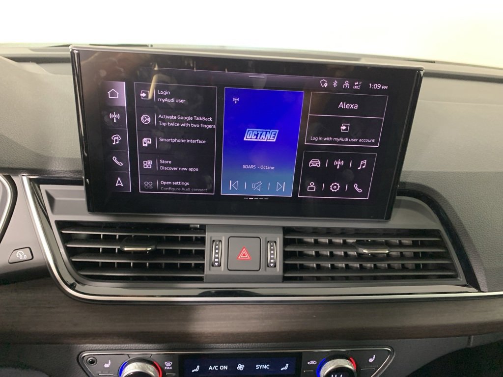 Used 2024 Audi Q5 e Premium Plus image 11