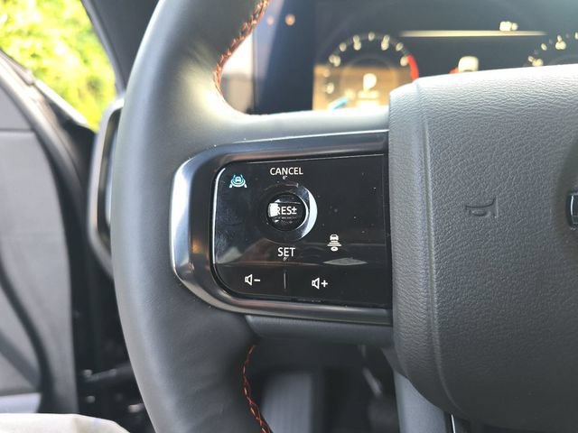 Used 2025 Nissan Armada PRO-4X AWD/4WD image 15