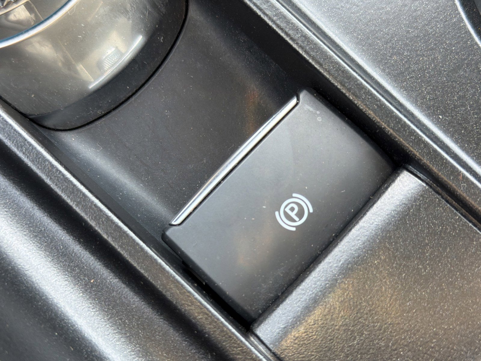 Used 2025 Ford Explorer Active image 29