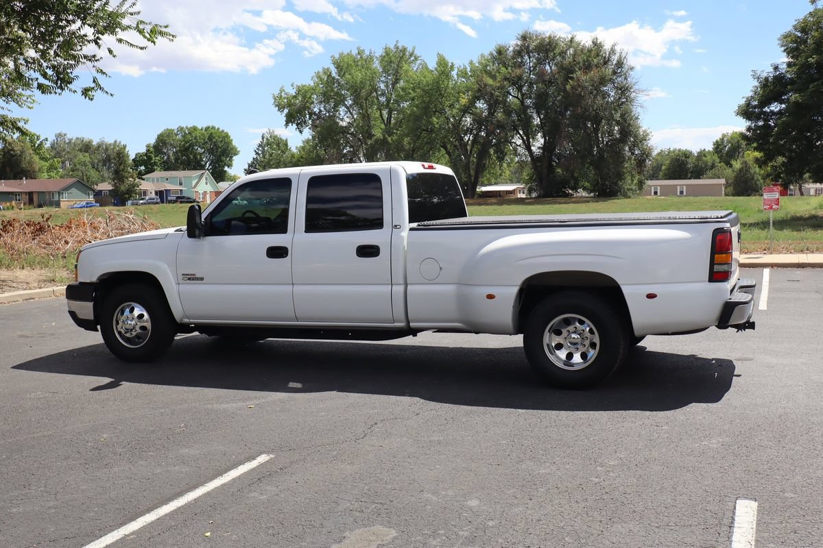 Used 2004 Chevrolet Silverado 3500 LS w/ Heavy-Duty Power Package RWD image 8