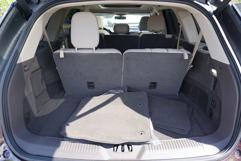 Used 2023 Lincoln Aviator Reserve w/ Equipment Group 201A AWD/4WD image 20