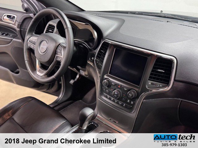 Used 2018 Jeep Grand Cherokee Limited image 35