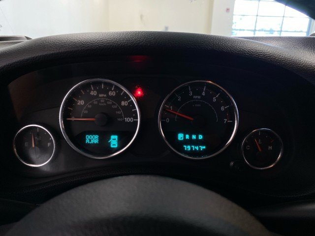 Used 2017 Jeep Wrangler Unlimited Sahara AWD/4WD image 17