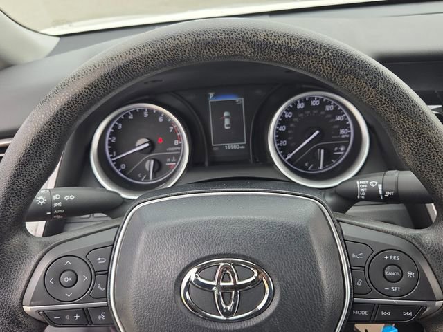 Used 2023 Toyota Camry LE FWD image 21