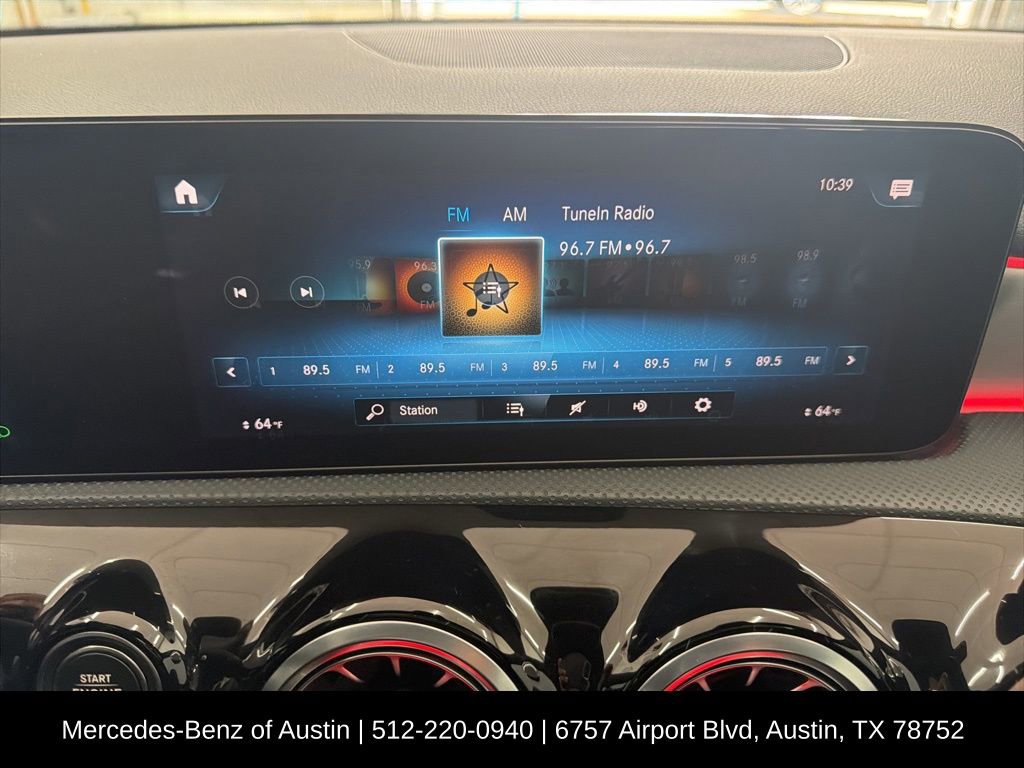 Used 2023 Mercedes-Benz CLA 250 image 34