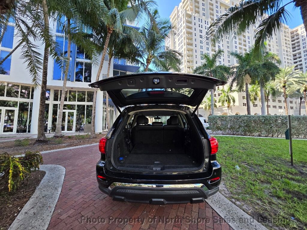 Used 2019 Nissan Pathfinder SL image 52