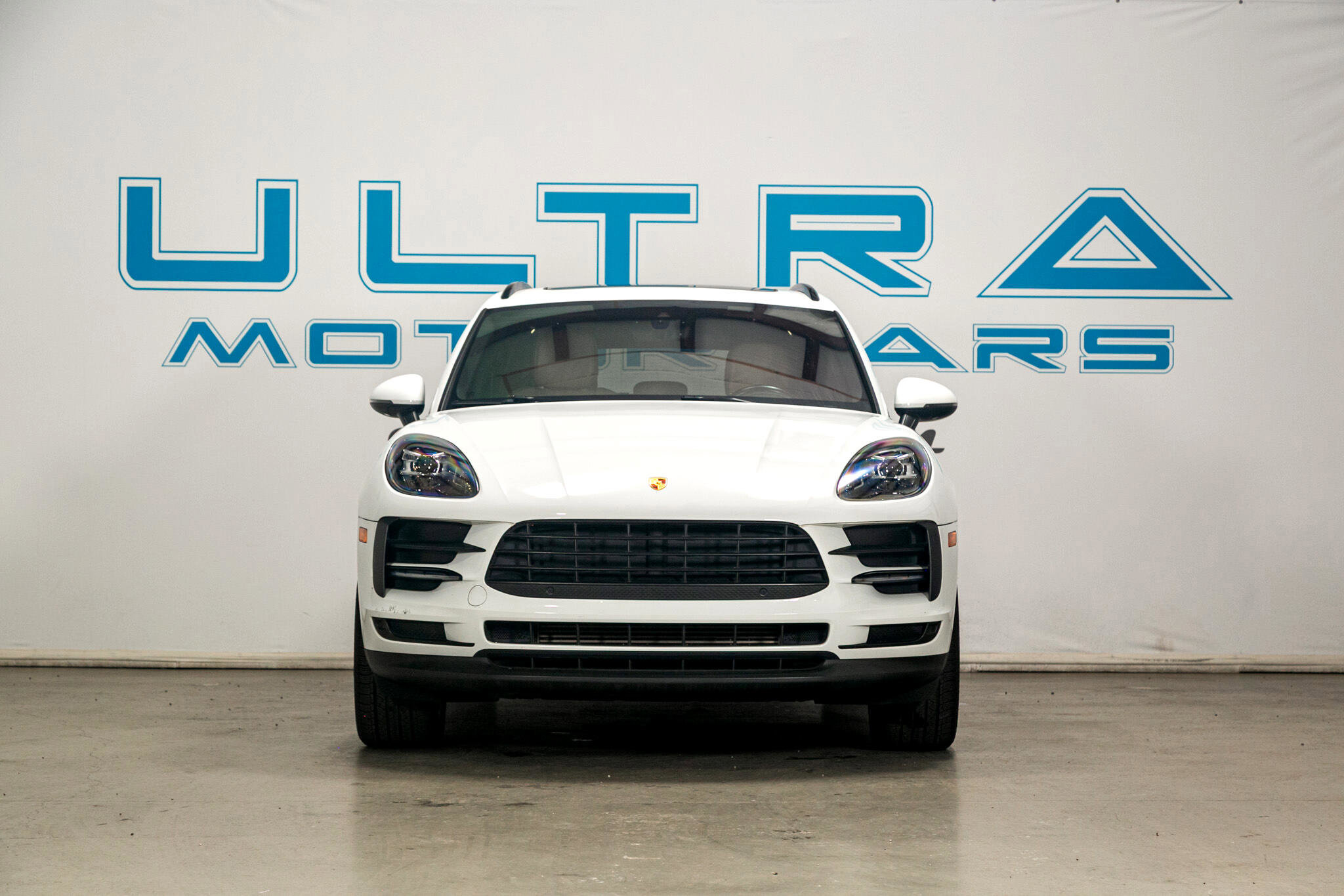 Used 2019 Porsche Macan w/ Premium Package Plus image 7