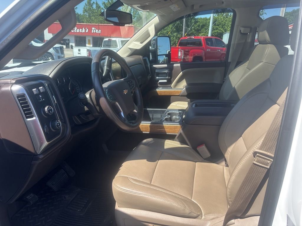Used 2015 Chevrolet Silverado 3500 LTZ w/ Duramax Plus Package AWD/4WD image 15
