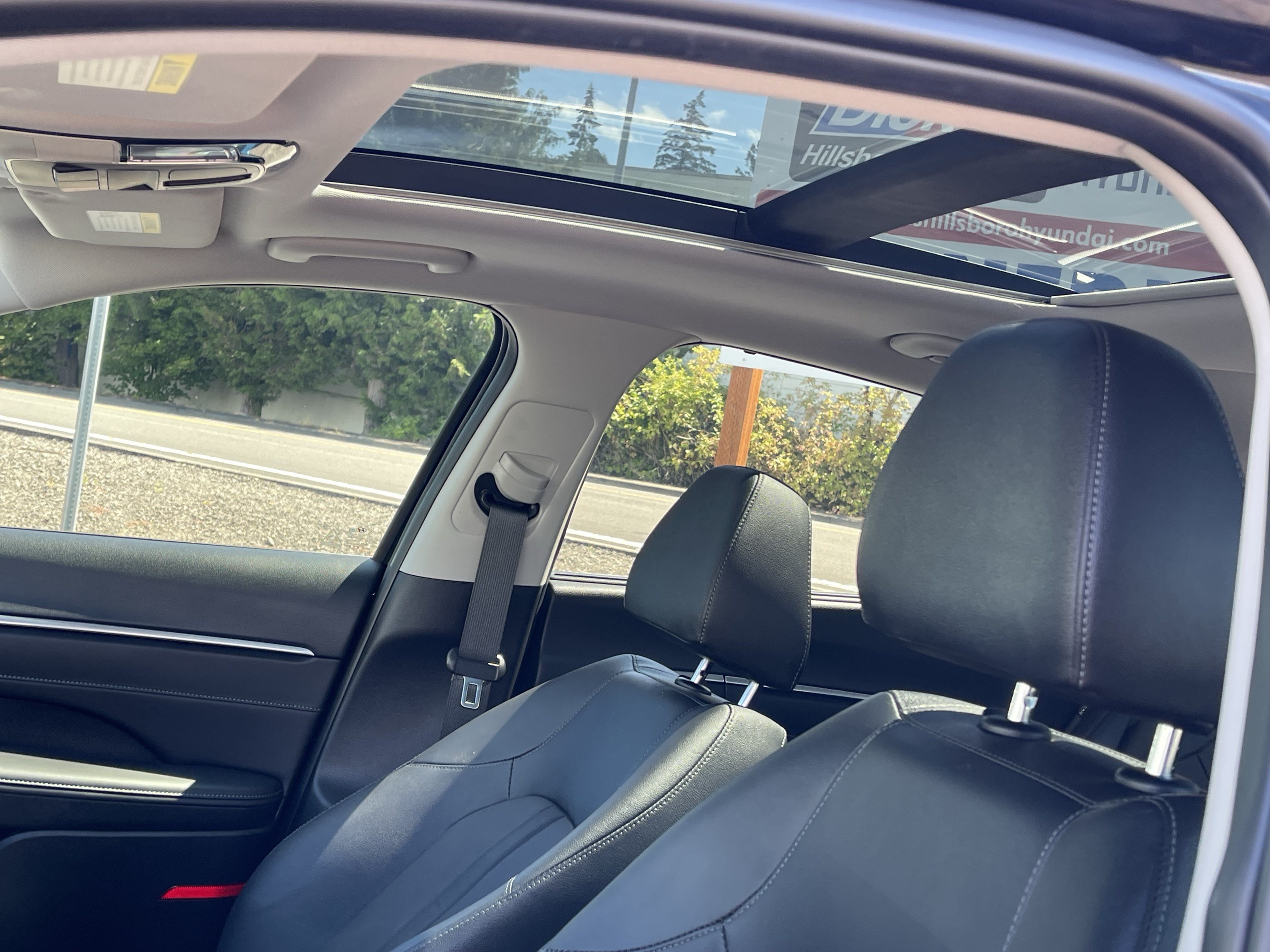 Certified 2023 Hyundai Sonata Limited FWD image 22