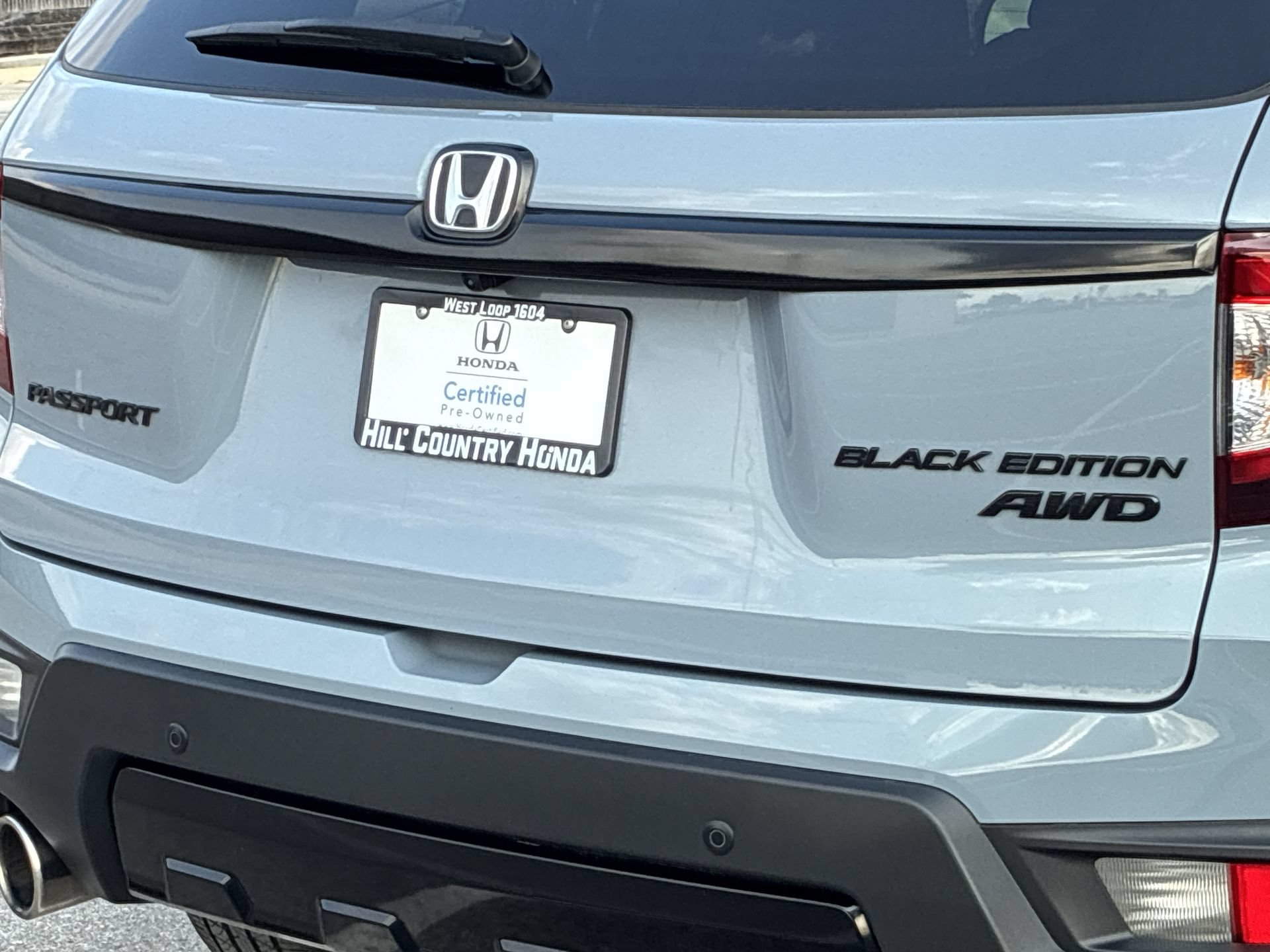 Certified 2024 Honda Passport Black Edition image 13