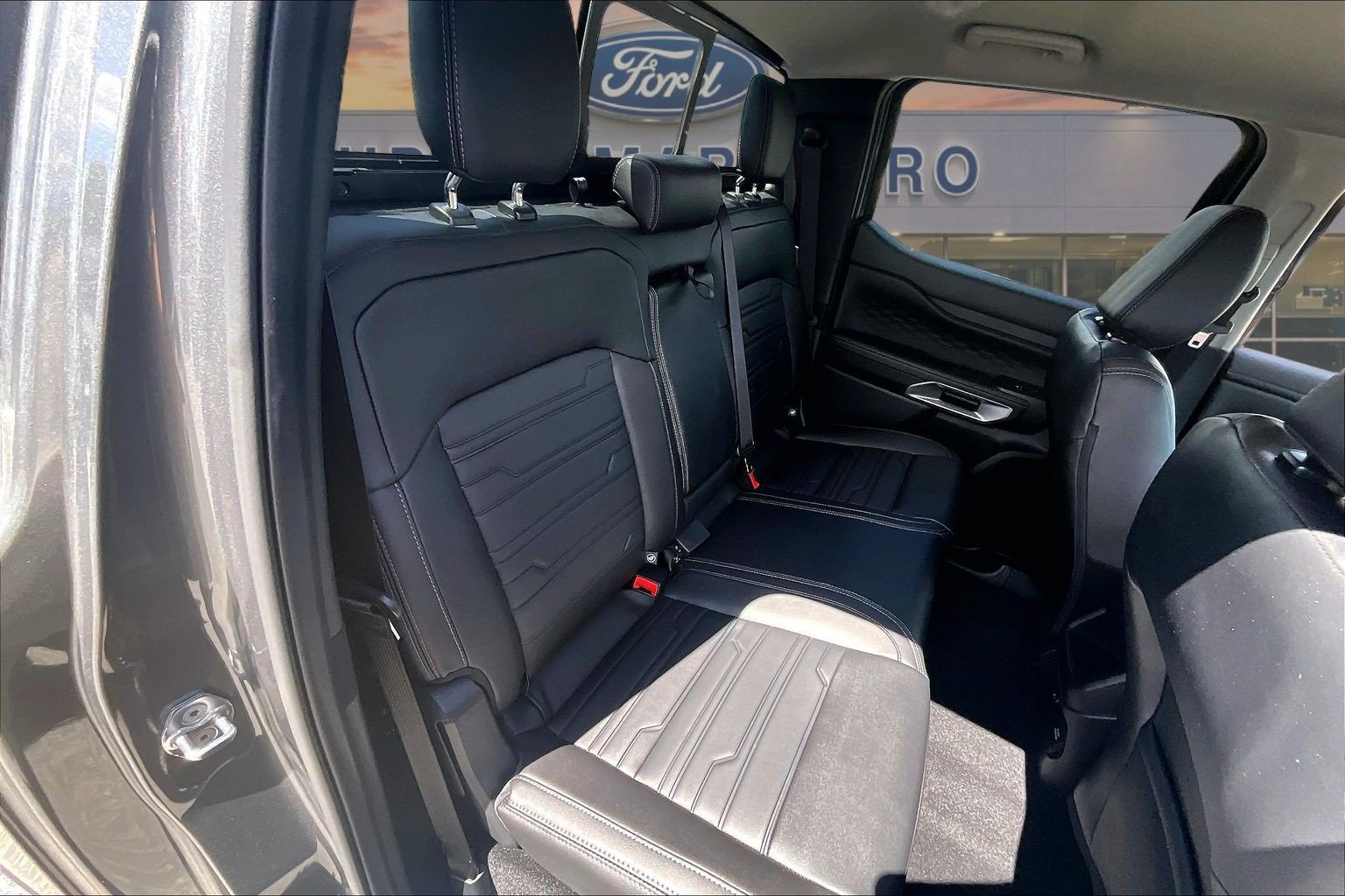 Used 2026 Ford Ranger Lariat w/ FX4 Off-Road Package AWD/4WD image 27