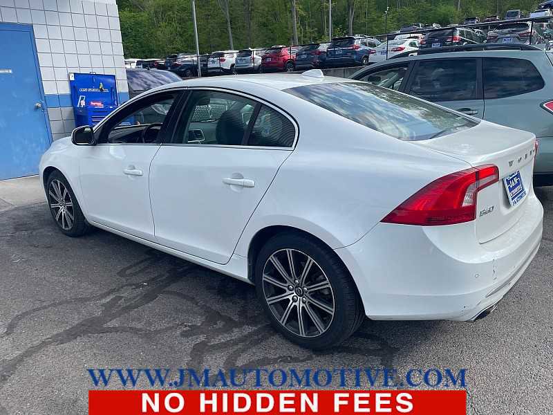 Used 2018 Volvo S60 T5 Inscription Platinum AWD/4WD image 3