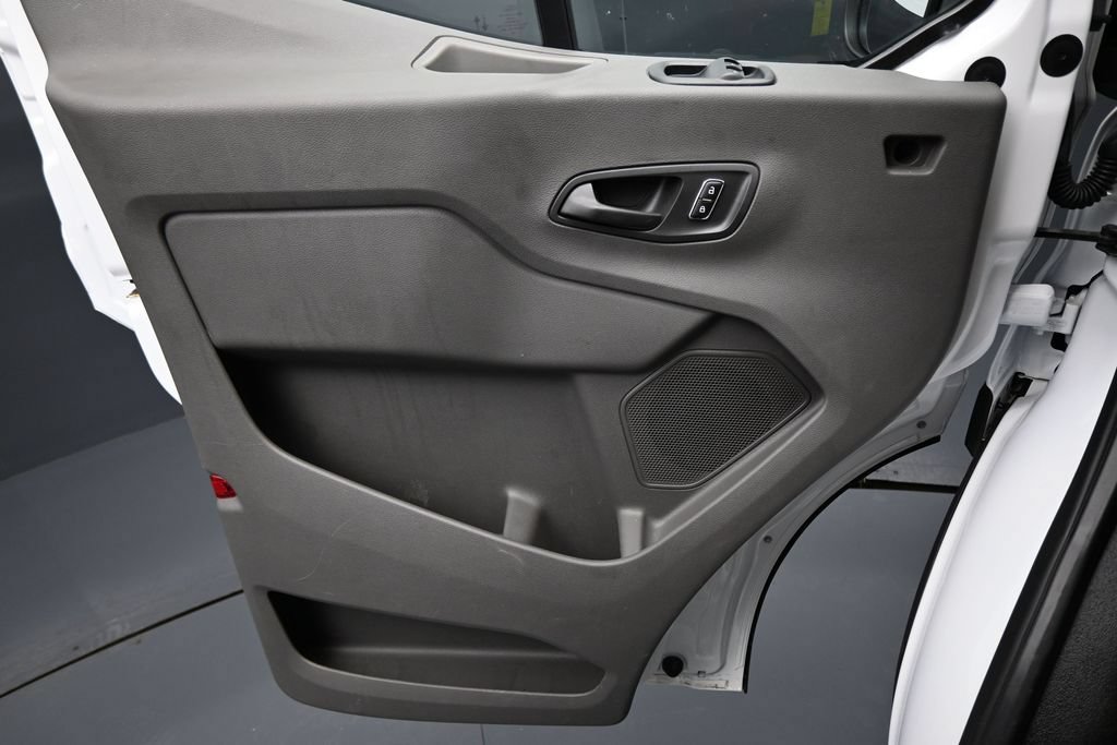 Used 2025 Ford Transit 250 Low Roof w/ Exterior Upgrade Package RWD image 10