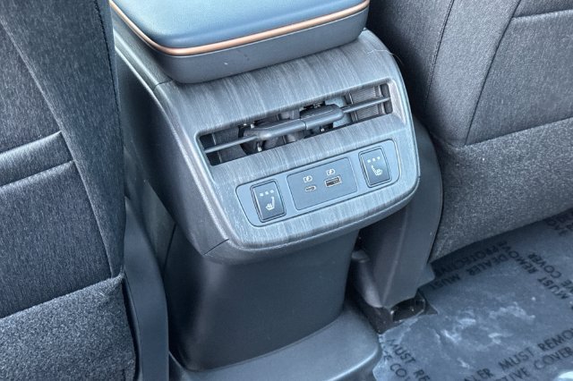Used 2023 Nissan Ariya AWD/4WD image 14