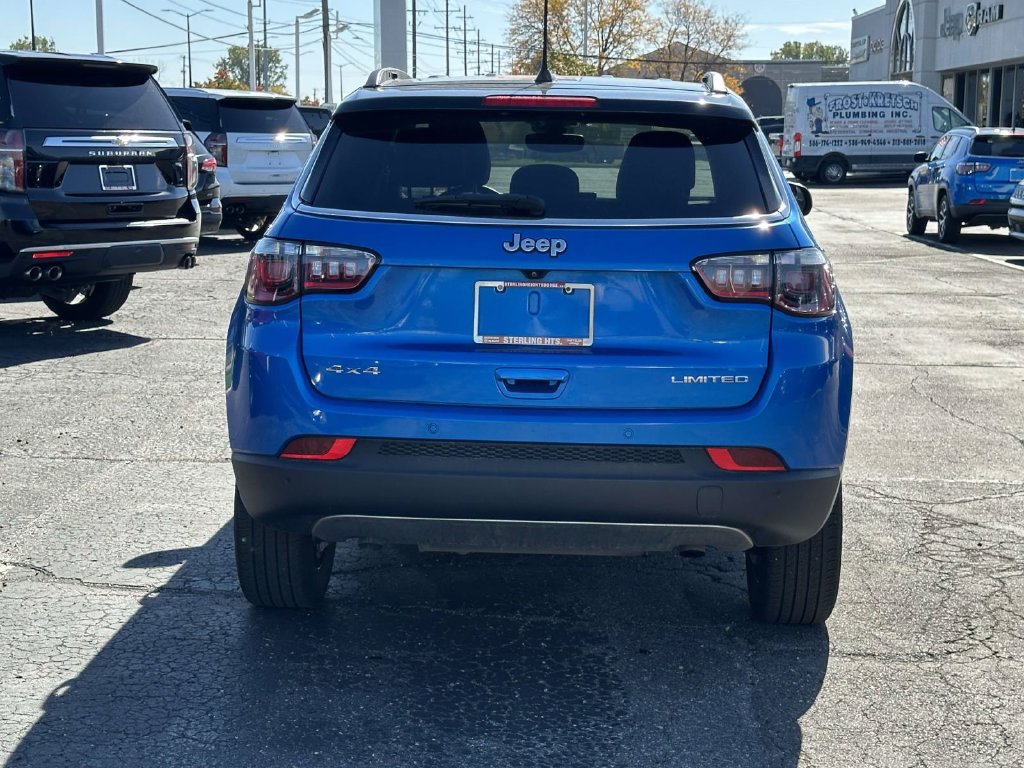 Used 2024 Jeep Compass Limited AWD/4WD image 5