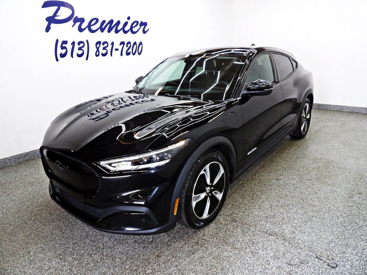 Used 2021 Ford Mustang Mach-E Select w/ Comfort/Appearance Package AWD/4WD image 1