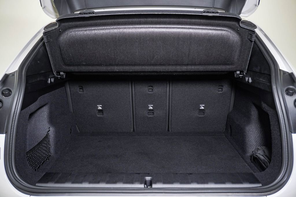 Used 2025 BMW X2 M35i w/ Premium Package image 26