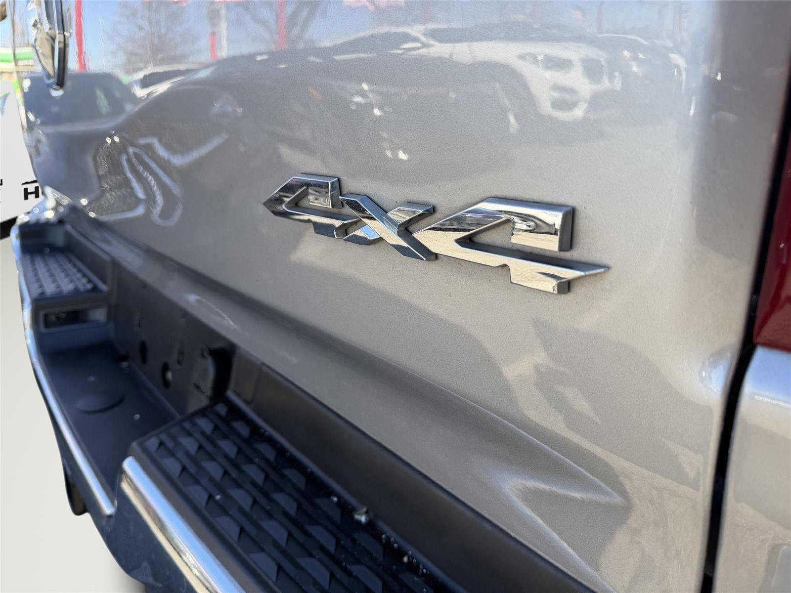 Used 2021 RAM 1500 Laramie image 11