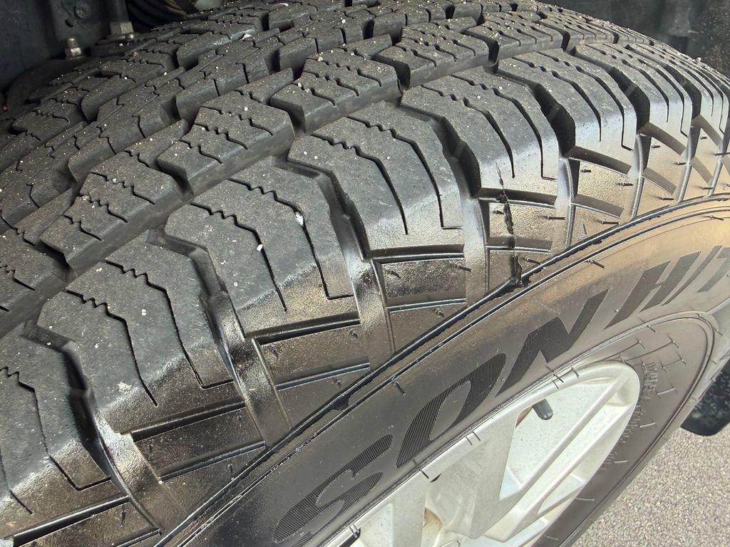 Used 2017 Nissan Frontier SV image 14