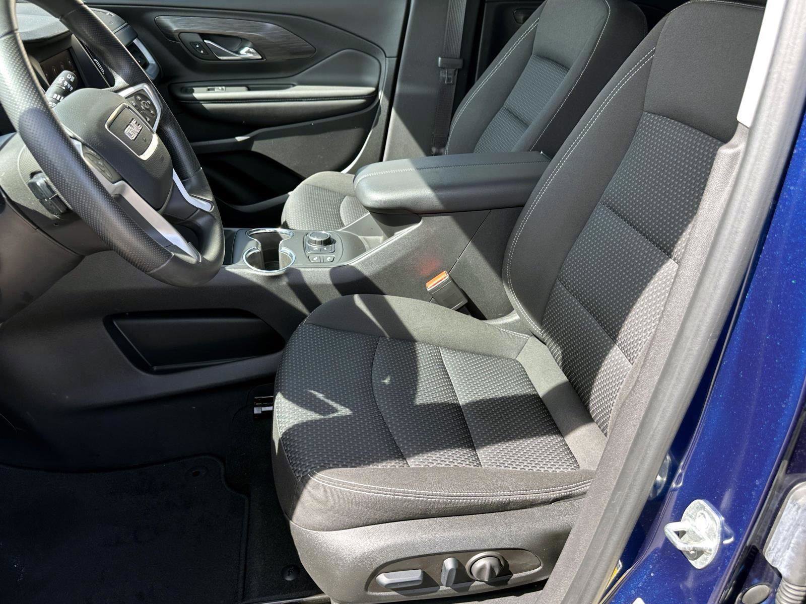 Certified 2023 GMC Terrain SLE w/ Driver Convenience Package image 16