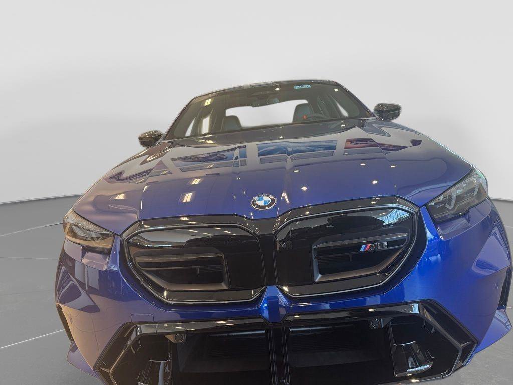 New 2026 BMW M5 w/ Carbon Package AWD/4WD image 9
