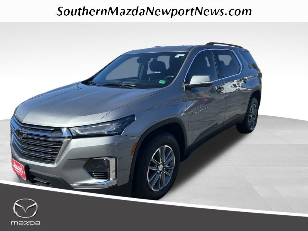 Used 2023 Chevrolet Traverse LT