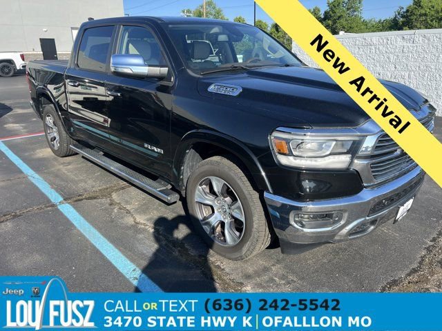 Used 2019 RAM 1500 Laramie AWD/4WD image 1