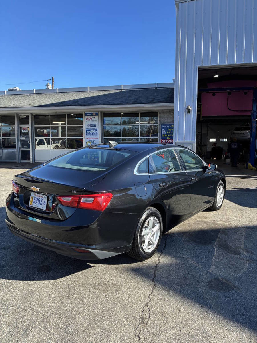 Used 2016 Chevrolet Malibu LS image 13
