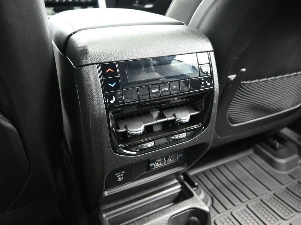 Used 2024 Jeep Grand Cherokee L Limited w/ Trailer Tow Package image 28