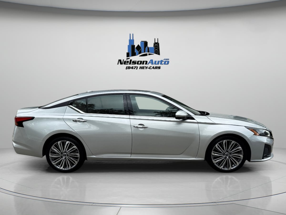 Used 2023 Nissan Altima 2.5 SL FWD image 3