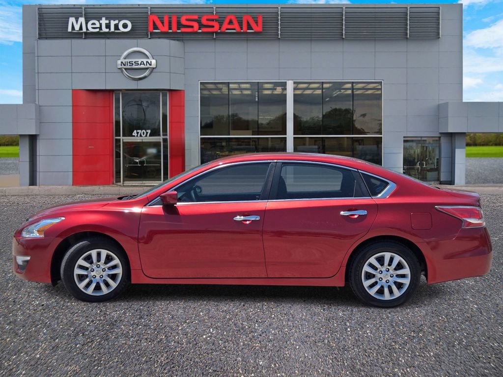 Used 2014 Nissan Altima 2.5 FWD image 3