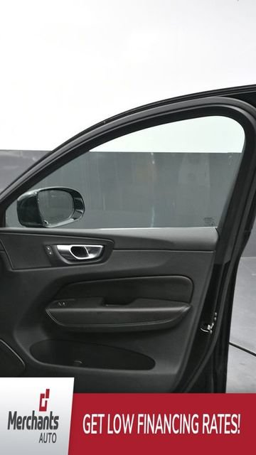 Used 2023 Volvo XC60 B5 Core AWD/4WD image 10