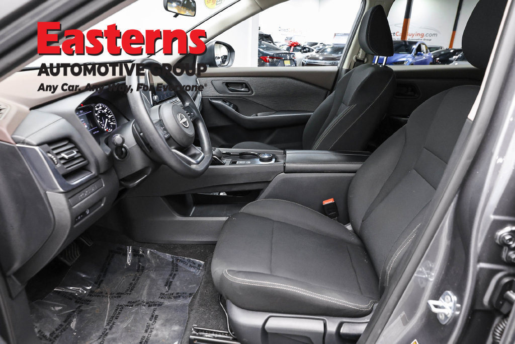 Used 2023 Nissan Rogue S AWD/4WD image 15