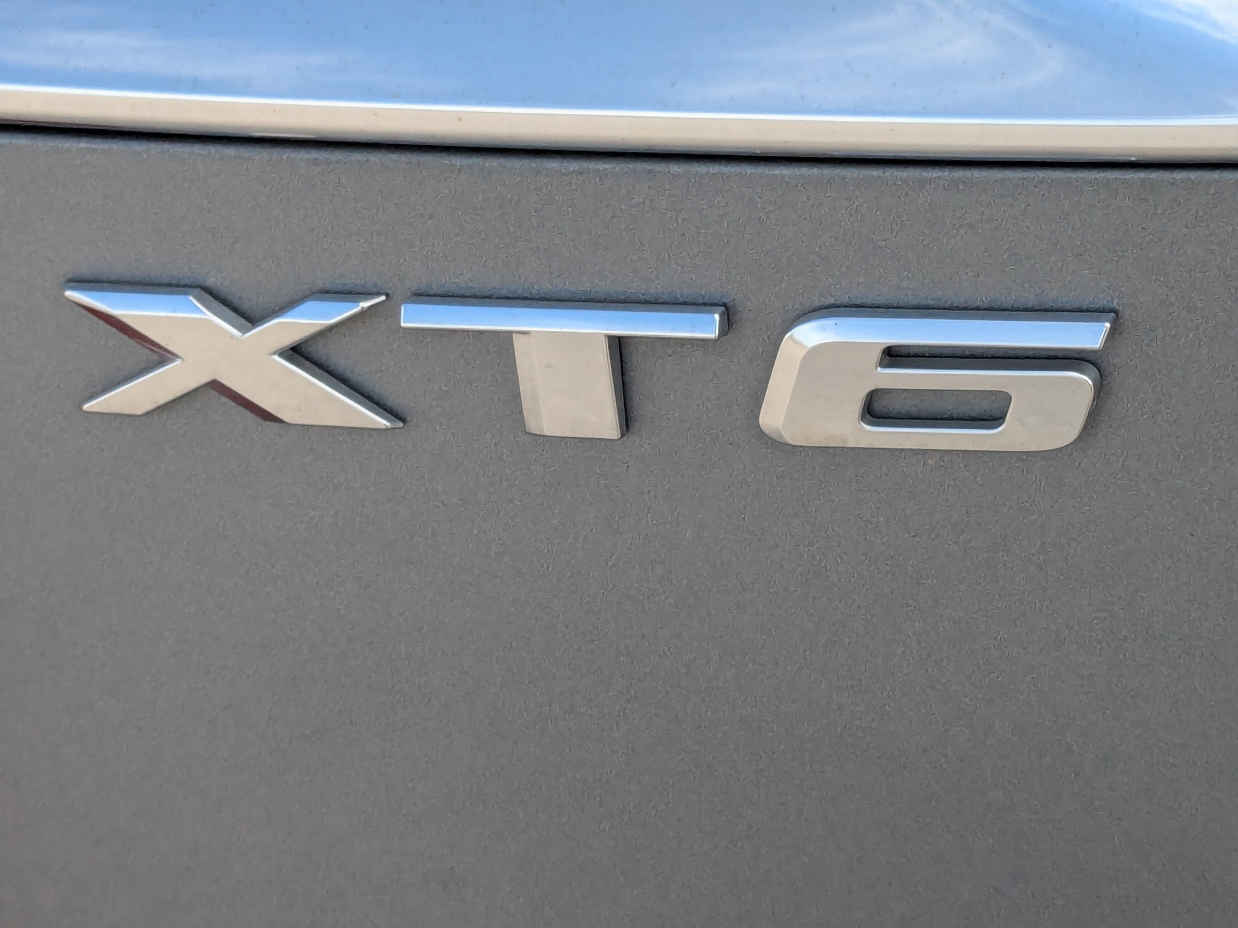 Used 2021 Cadillac XT6 Luxury image 14