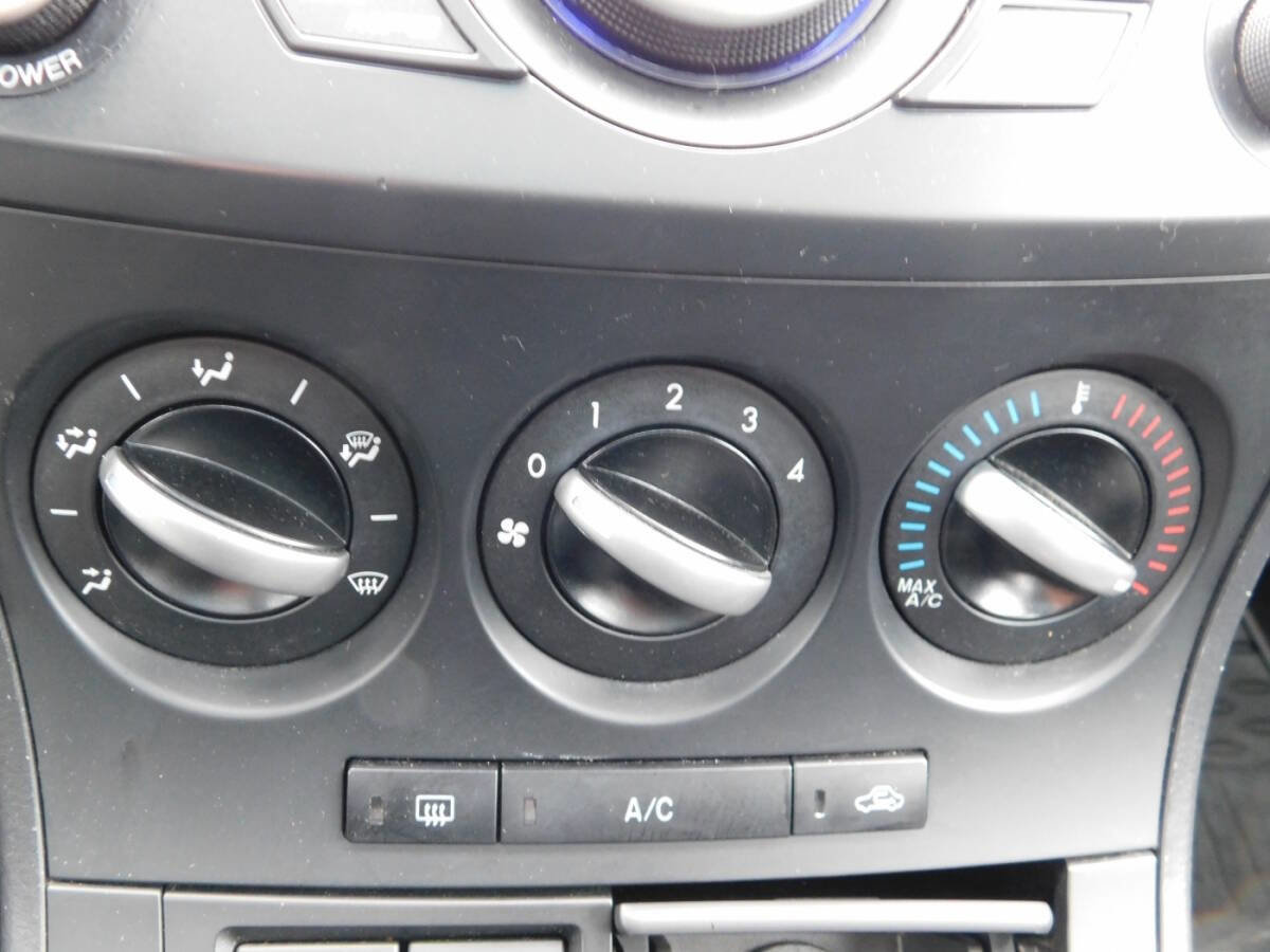 Used 2012 MAZDA MAZDA3 i Grand Touring FWD image 13