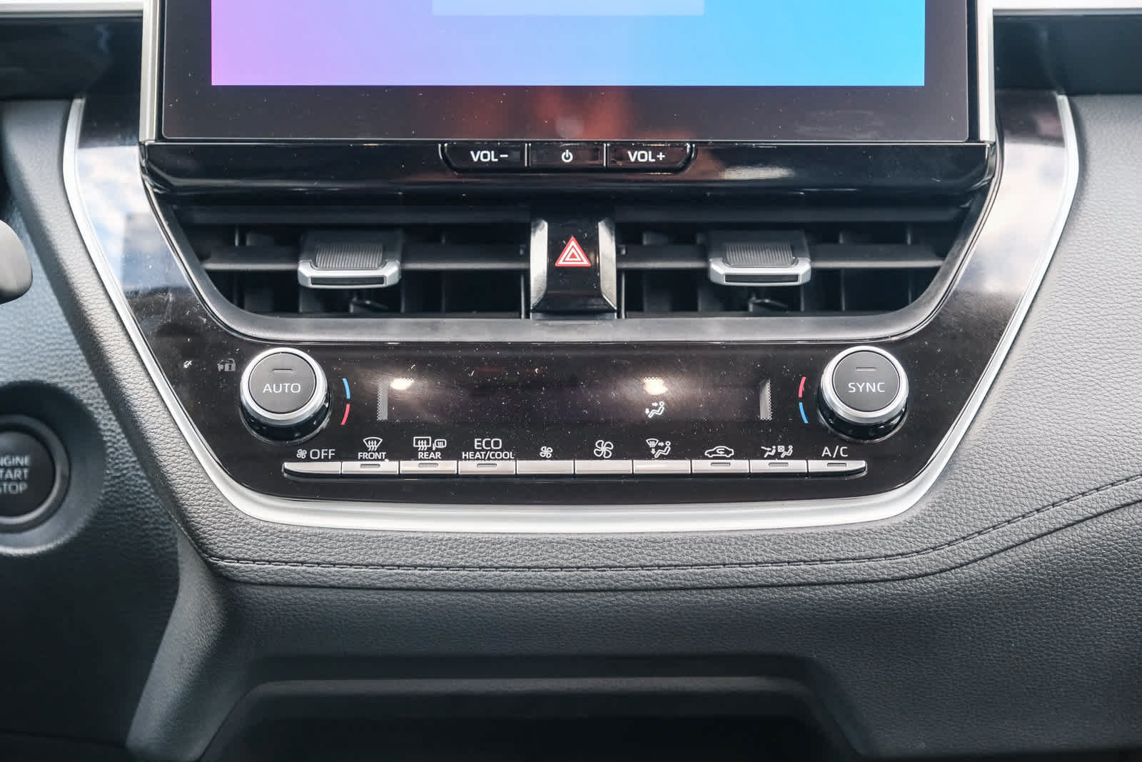Certified 2026 Toyota Corolla Cross XLE w/ Convenience Package FWD image 15