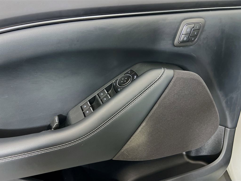 Used 2022 Ford Mustang Mach-E Select w/ Comfort/Technology Package image 19