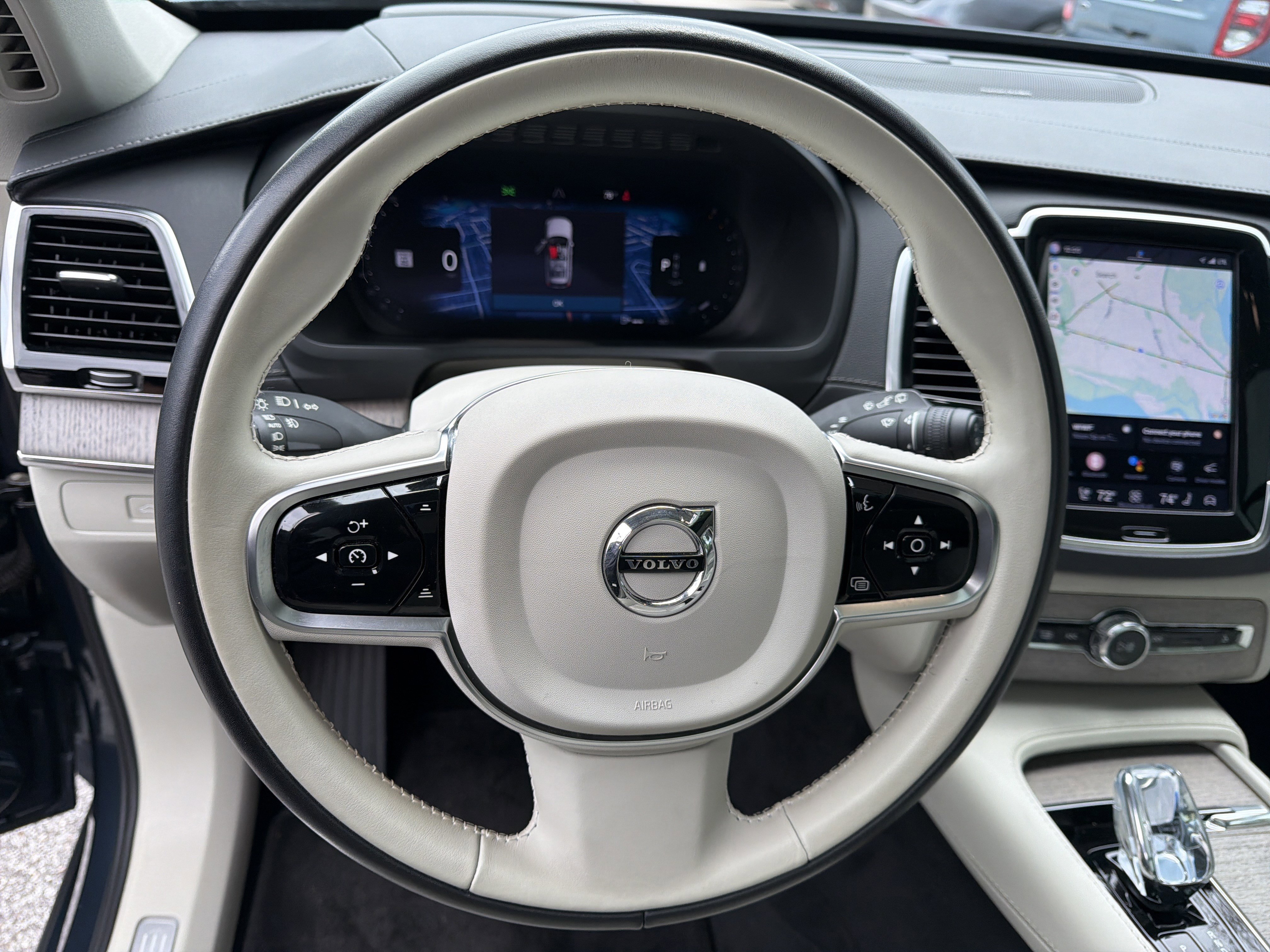 Used 2024 Volvo XC90 B6 Ultimate w/ Protection Package Premier AWD/4WD image 18